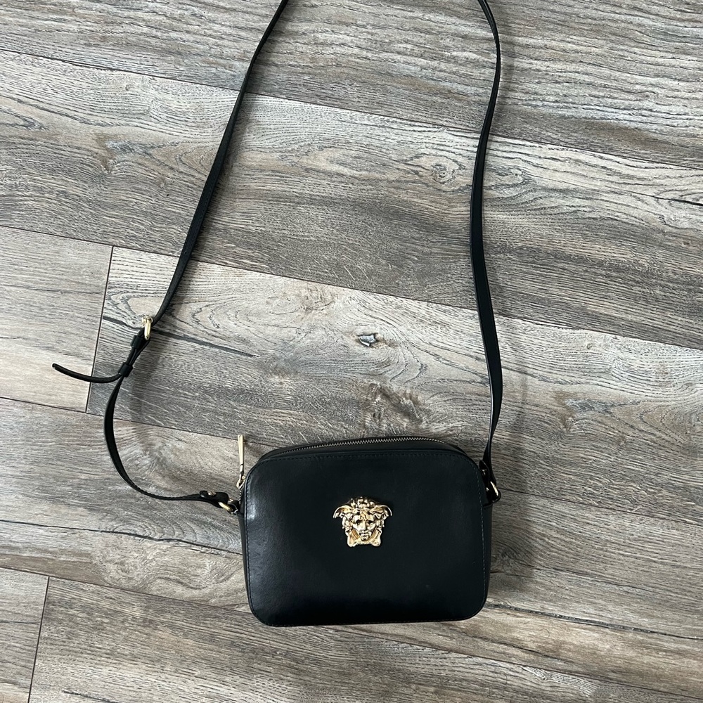 Versace Authentic
